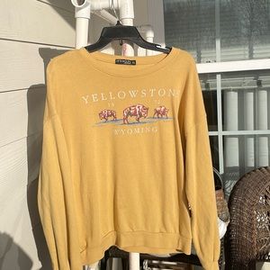 Yellow stone pullover